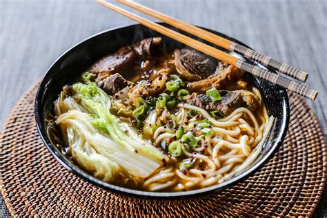   Lanzhou牛肉麵：鮮嫩多汁的牛肉遇上彈牙Q勁的面條！