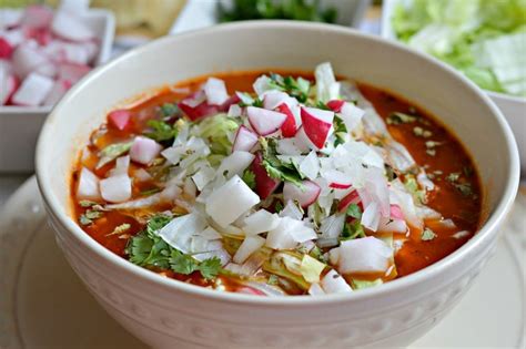  Pozole！ 一碗充滿辛香與鮮美滋味的墨西哥肉湯大餐